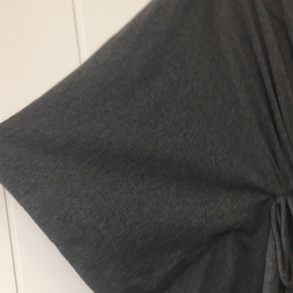 Ladies Fluent Life poncho - Picture 4 of 16